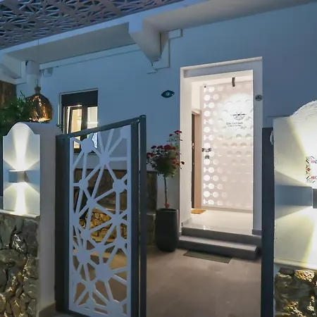 Compass Luxury Apartment