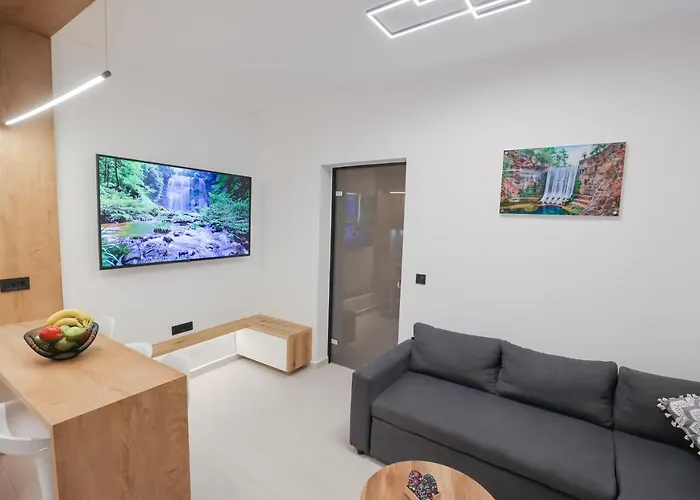 Compass Luxury * Rhodes City