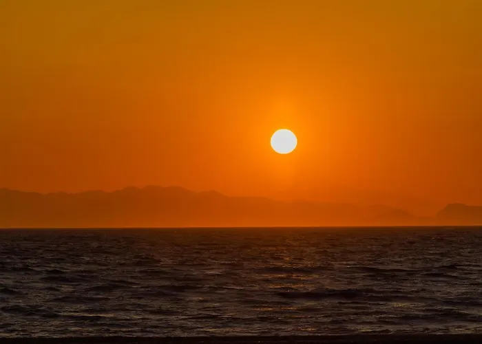 公寓 Compass Luxury Rhodes City