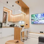 Compass Luxury Daire